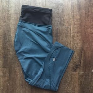 Lululemon nulux crop